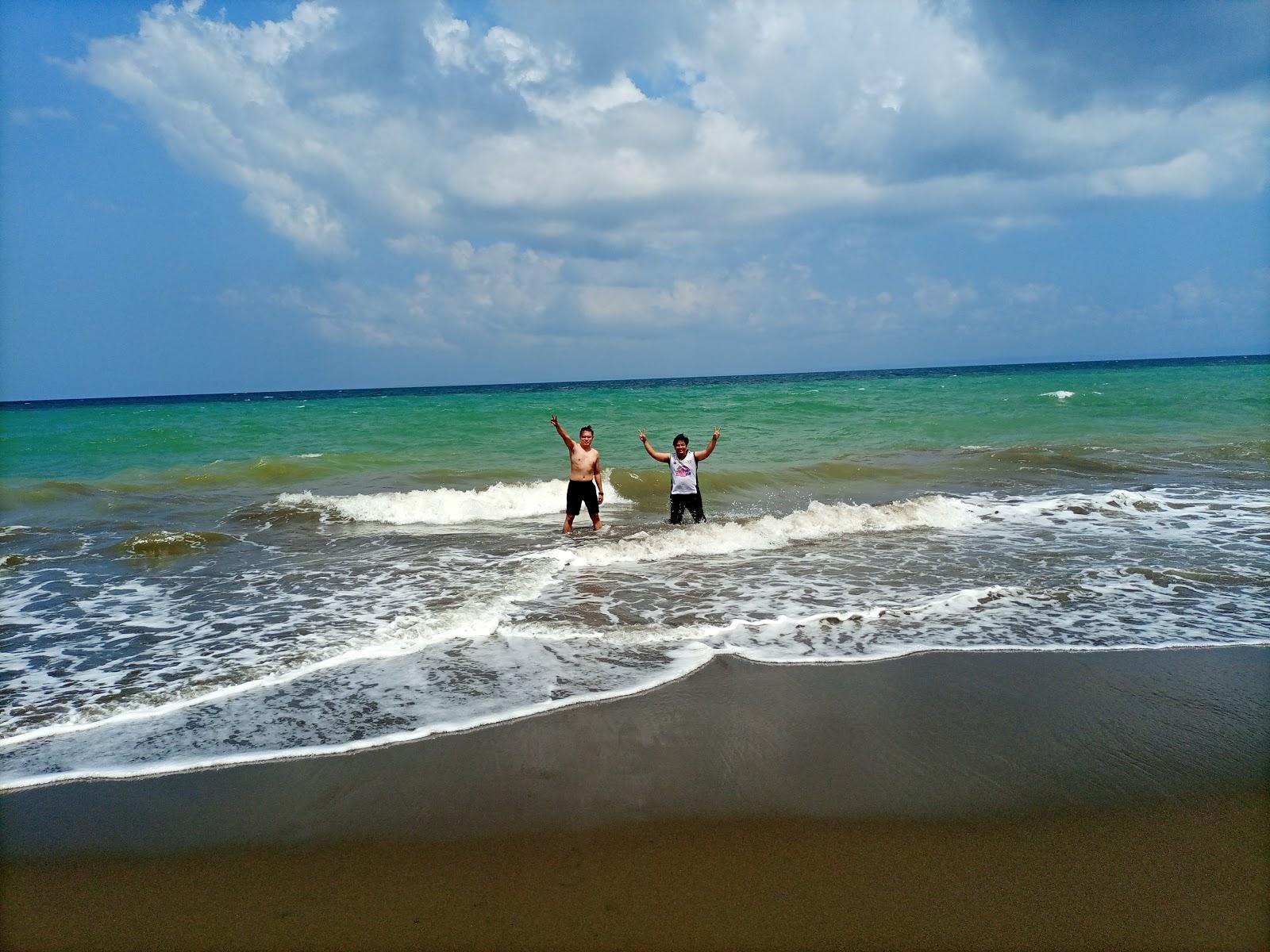 Sandee Walowalo Beach Cove