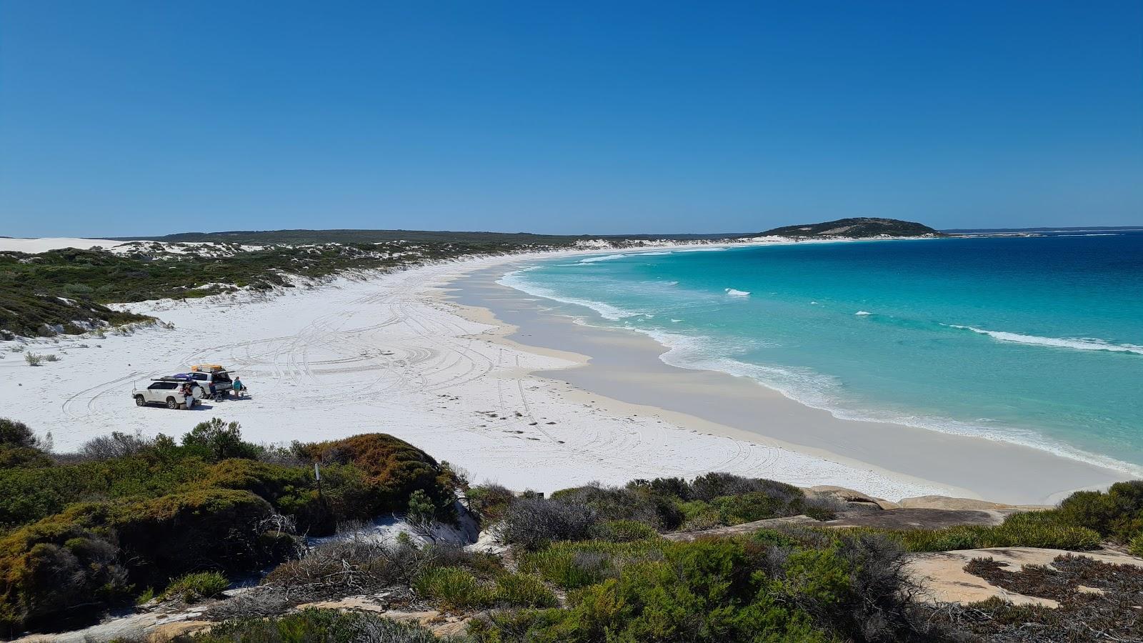 Sandee Tagon Beach