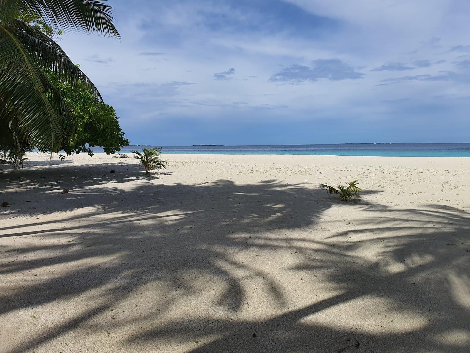 Sandee Raiy Nika Beach Photo