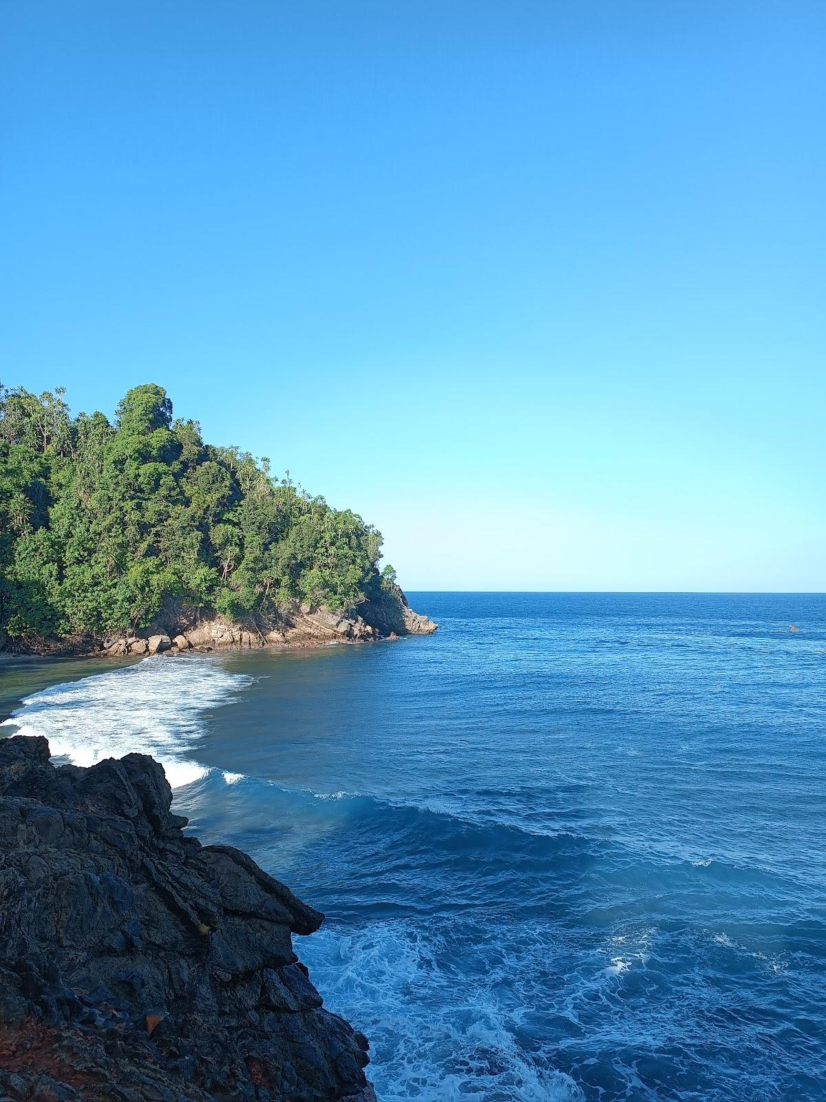 Sandee Pantai Swallow