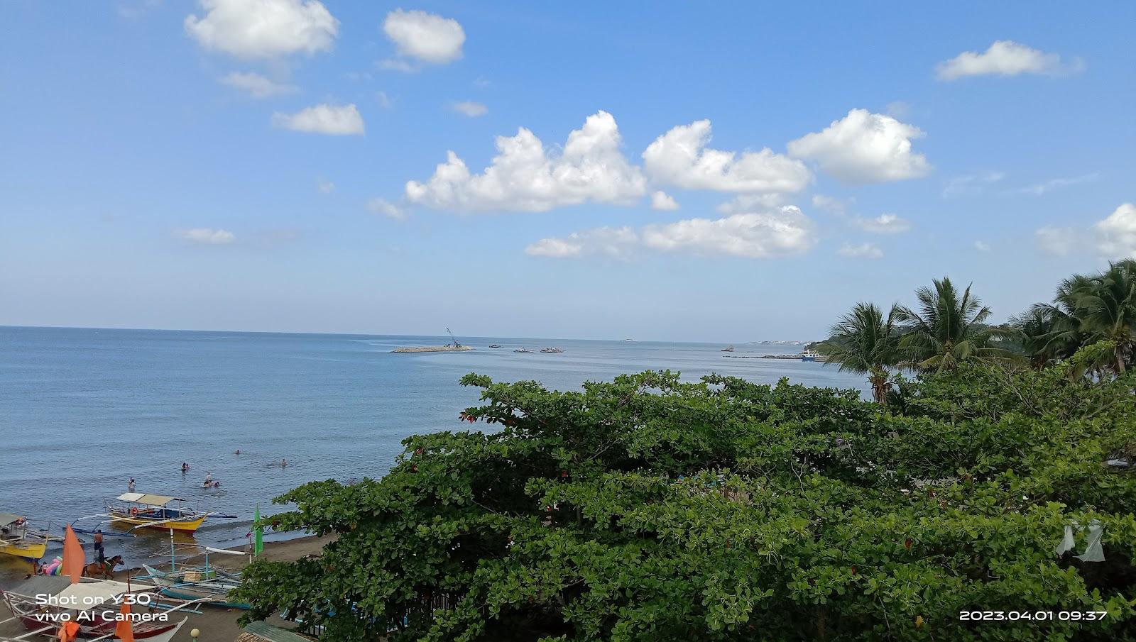 Sandee Jean And Jane Beach Resort Hotel And Restobar
