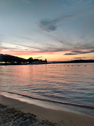 Sandee - Weirs Beach / Endicott Rock Park