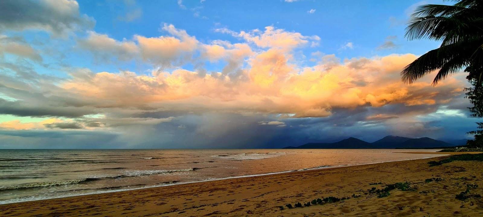 Sandee Holloways Beach