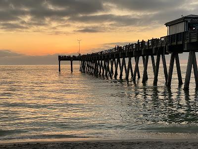 Sandee - Venice Fishing Pier