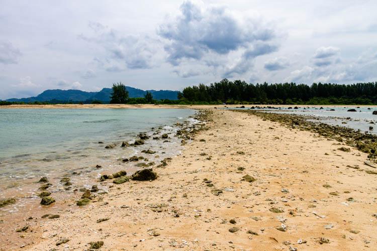 Sandee Laem Pakarang, Coral & Seashell Beach