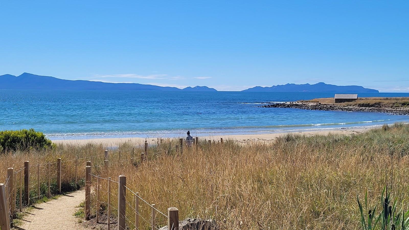 Sandee Kelvedon Beach