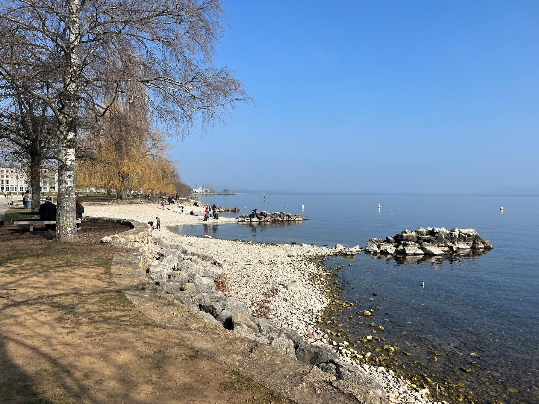 Sandee Plage Des Jeunes Rives Photo