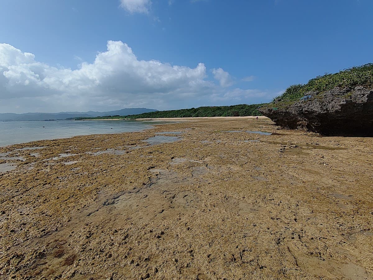 Sandee Uta Beach Photo