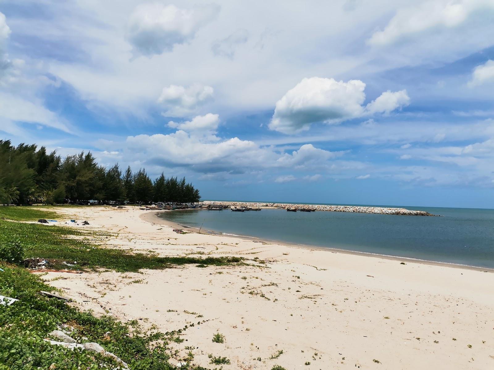 Sandee Bor It Beach