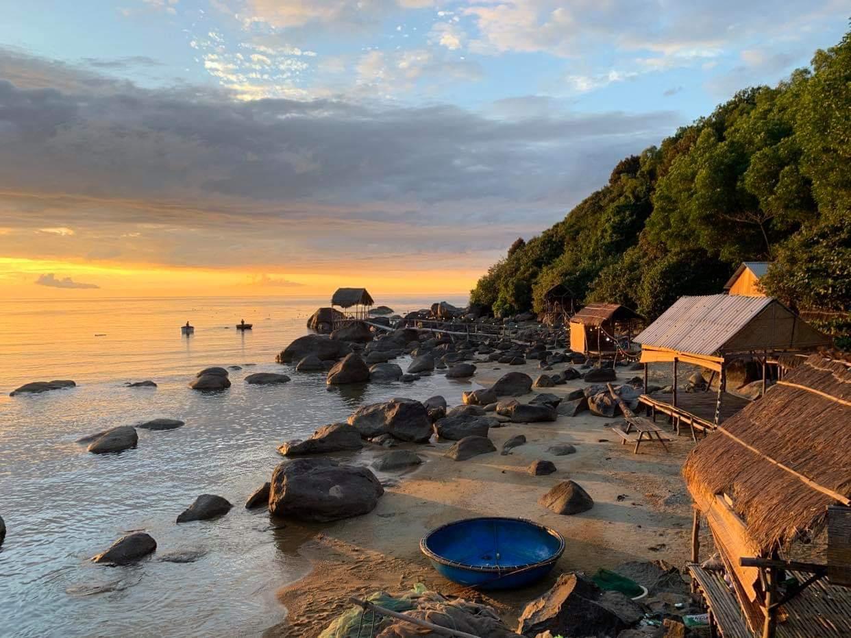 Sandee Loc Binh Beach Photo