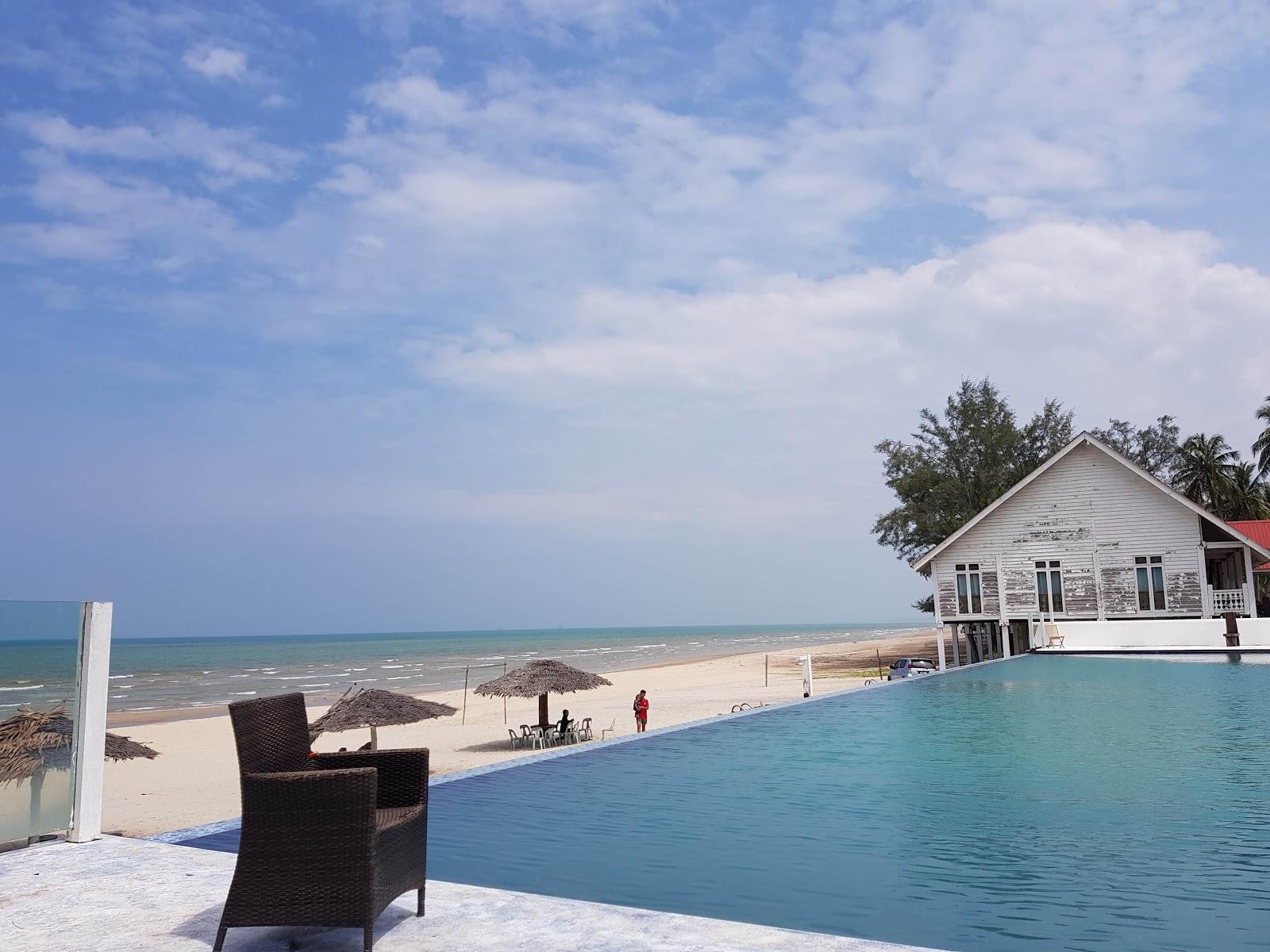 Sandee Villa Danialla Beach