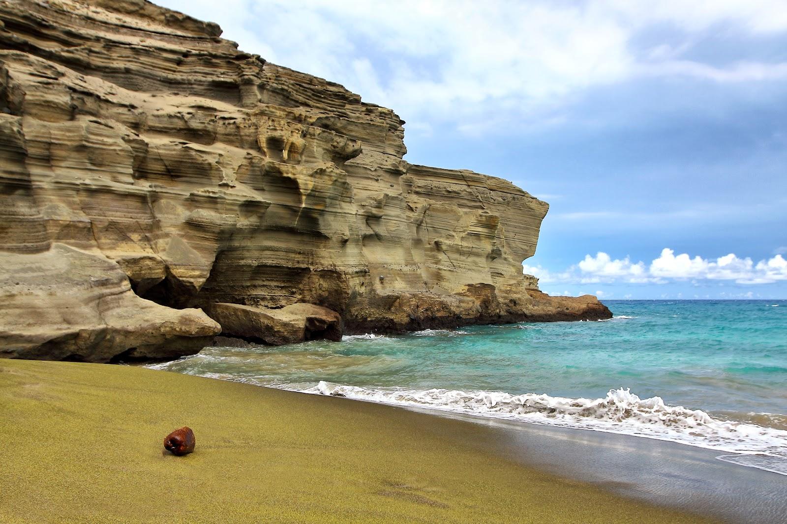 Sandee - Papakolea Beach