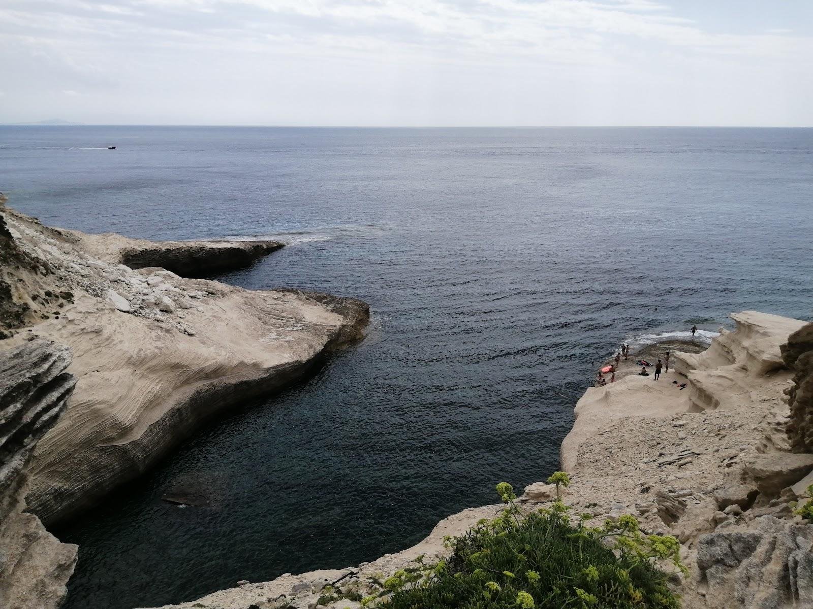 Sandee Plage Des Trois Pointes Photo