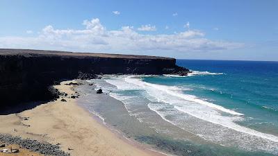 Sandee - Playa De Esquinzo / Playa De La Duna