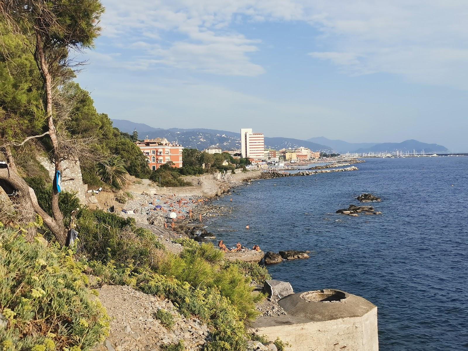 Sandee Spiaggia Nudista Chiavari
