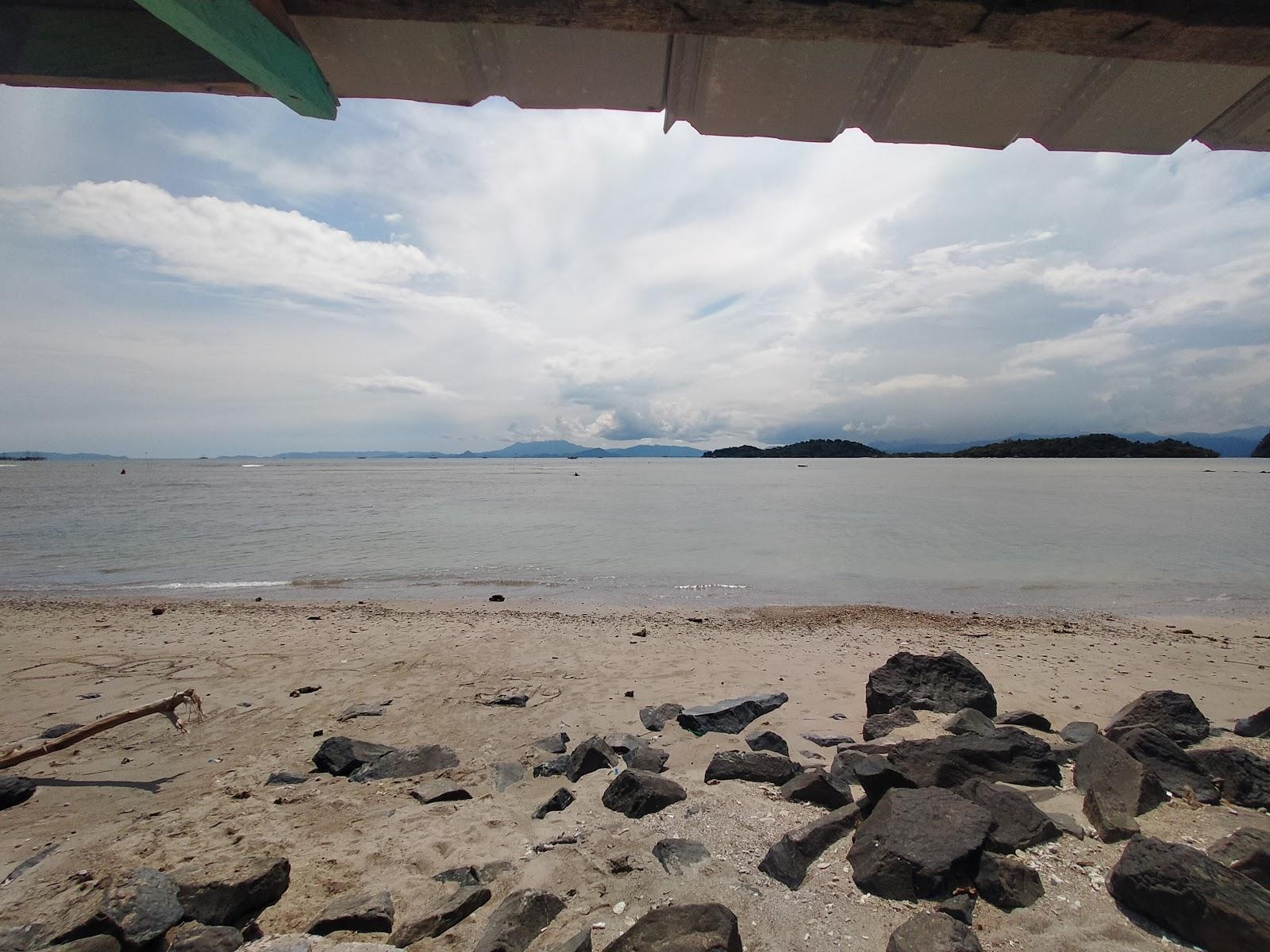 Sandee Pantai Selaki Tarahan Photo