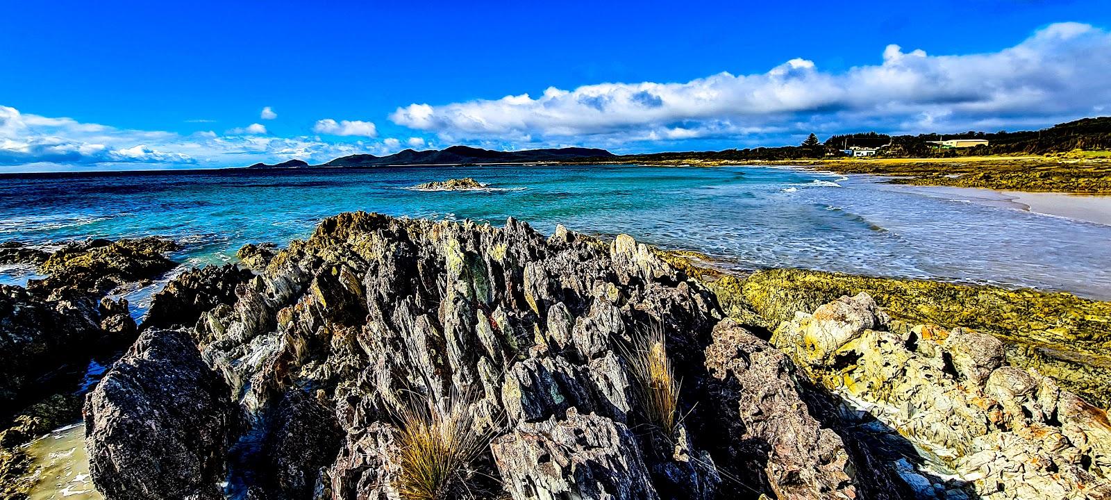 Sandee Hellyer Beach