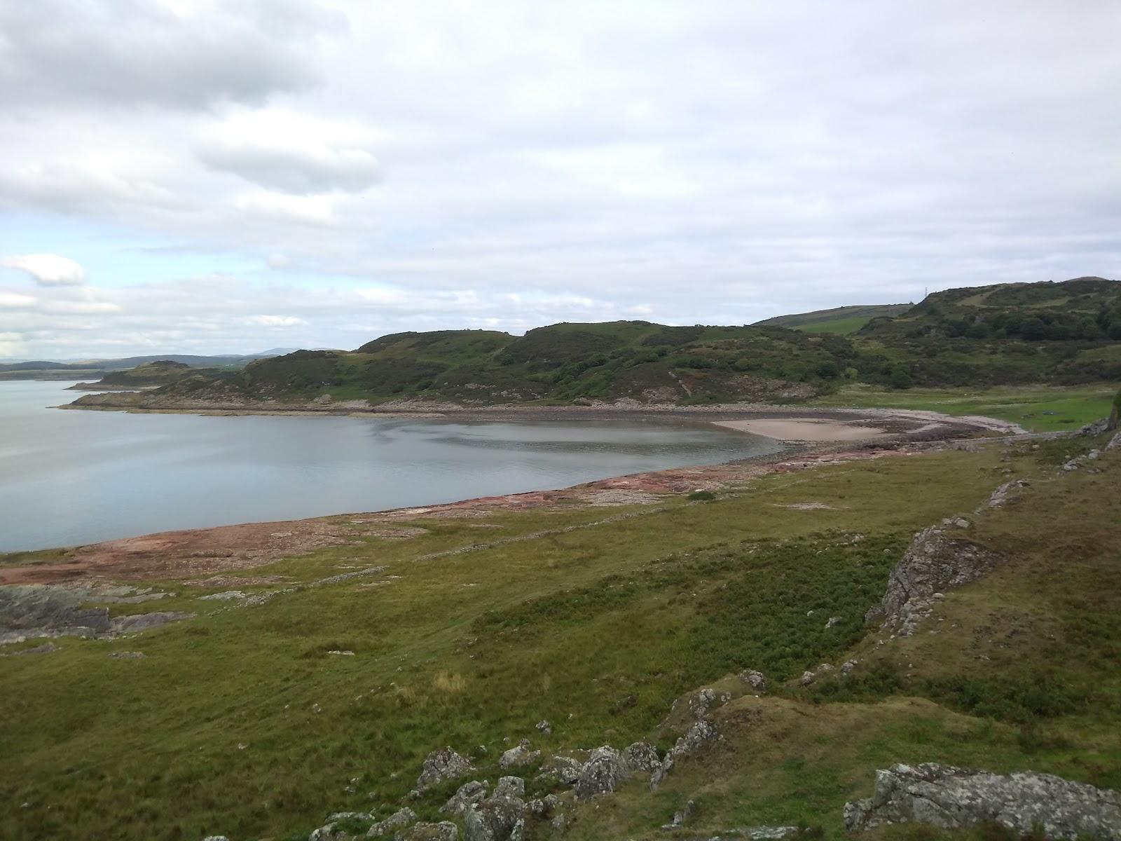 Sandee Dunogoil Bay Photo