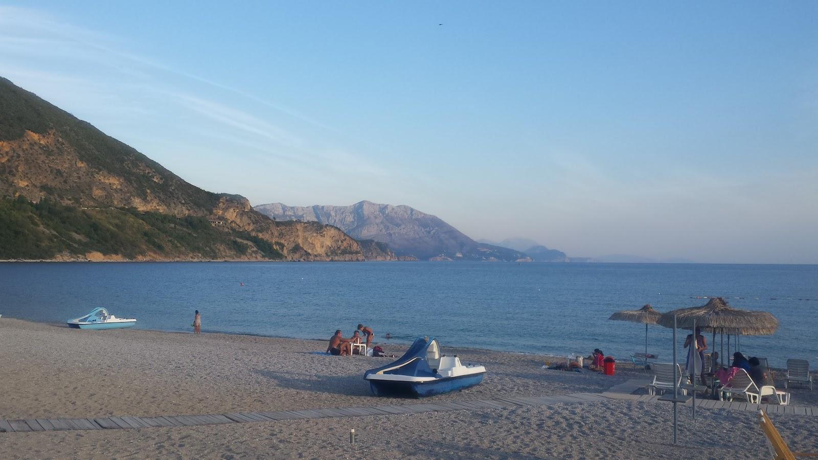 Sandee Escallera Beach
