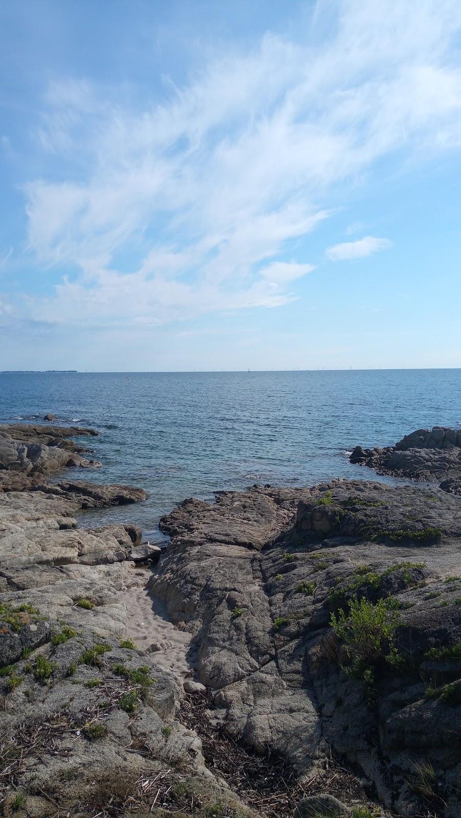 Sandee Plage Du Petit Lanroue Photo