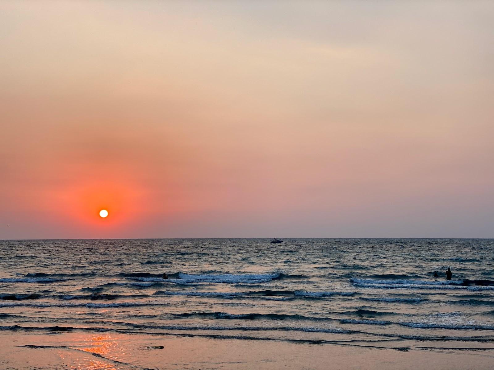 Sandee Aljumaiaat Beach