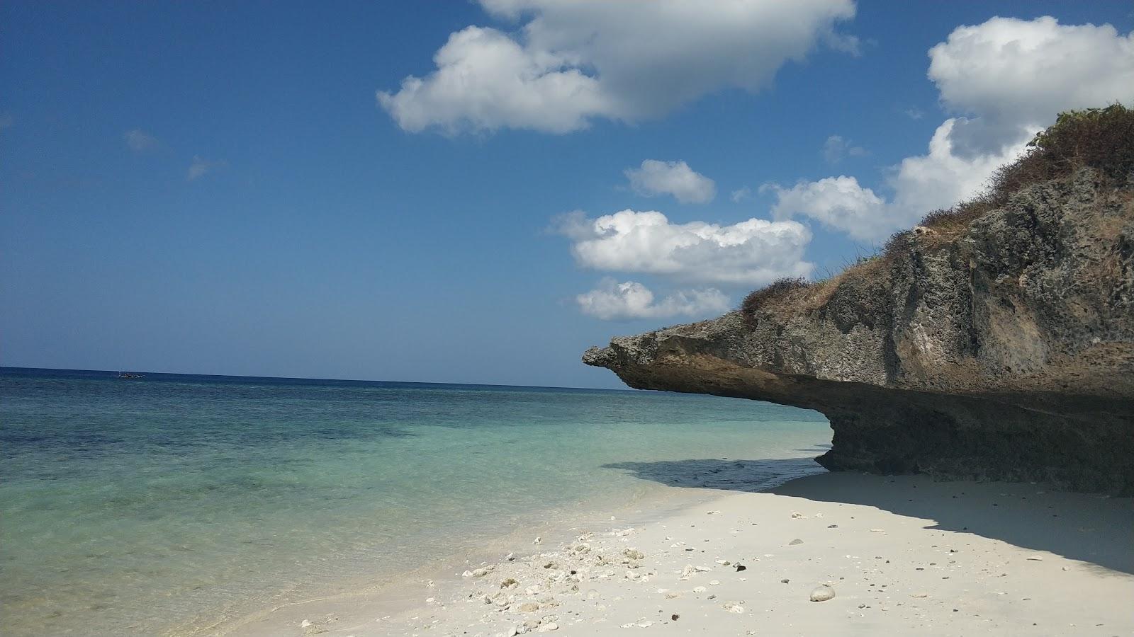 Sandee Pusahelu Beach