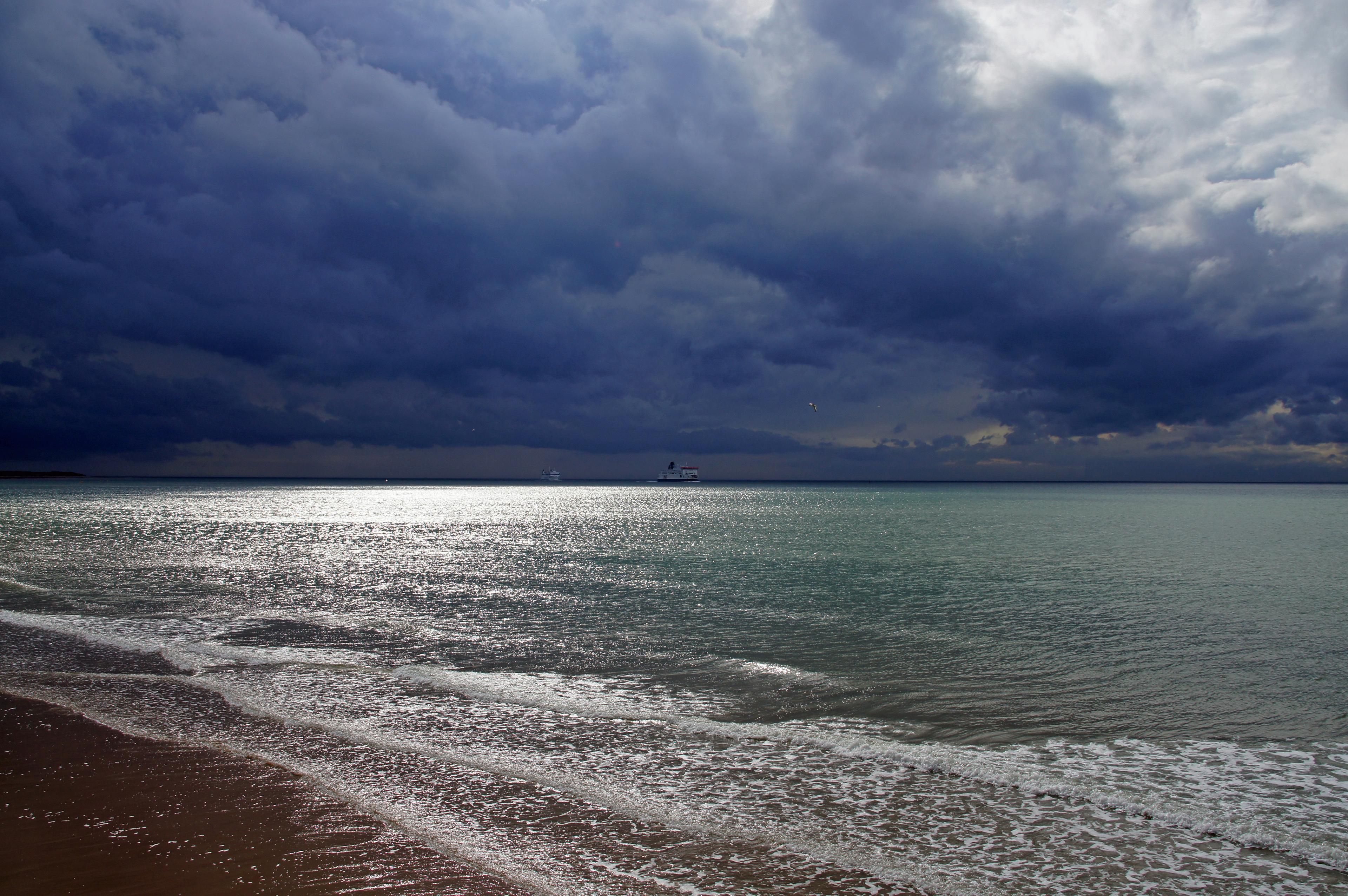 Sandee Calais Beach
