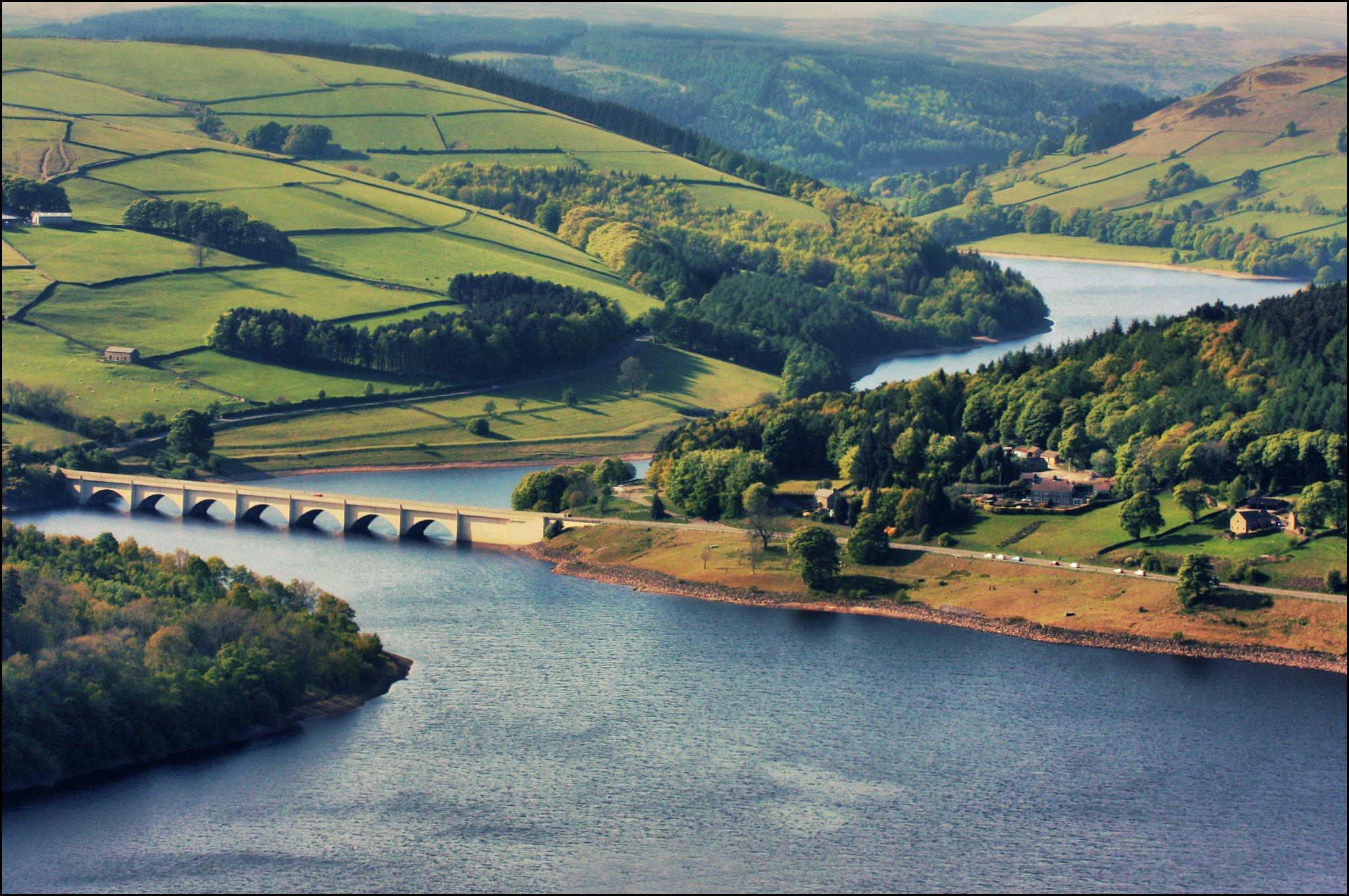 Derwent Valley Photo - Sandee