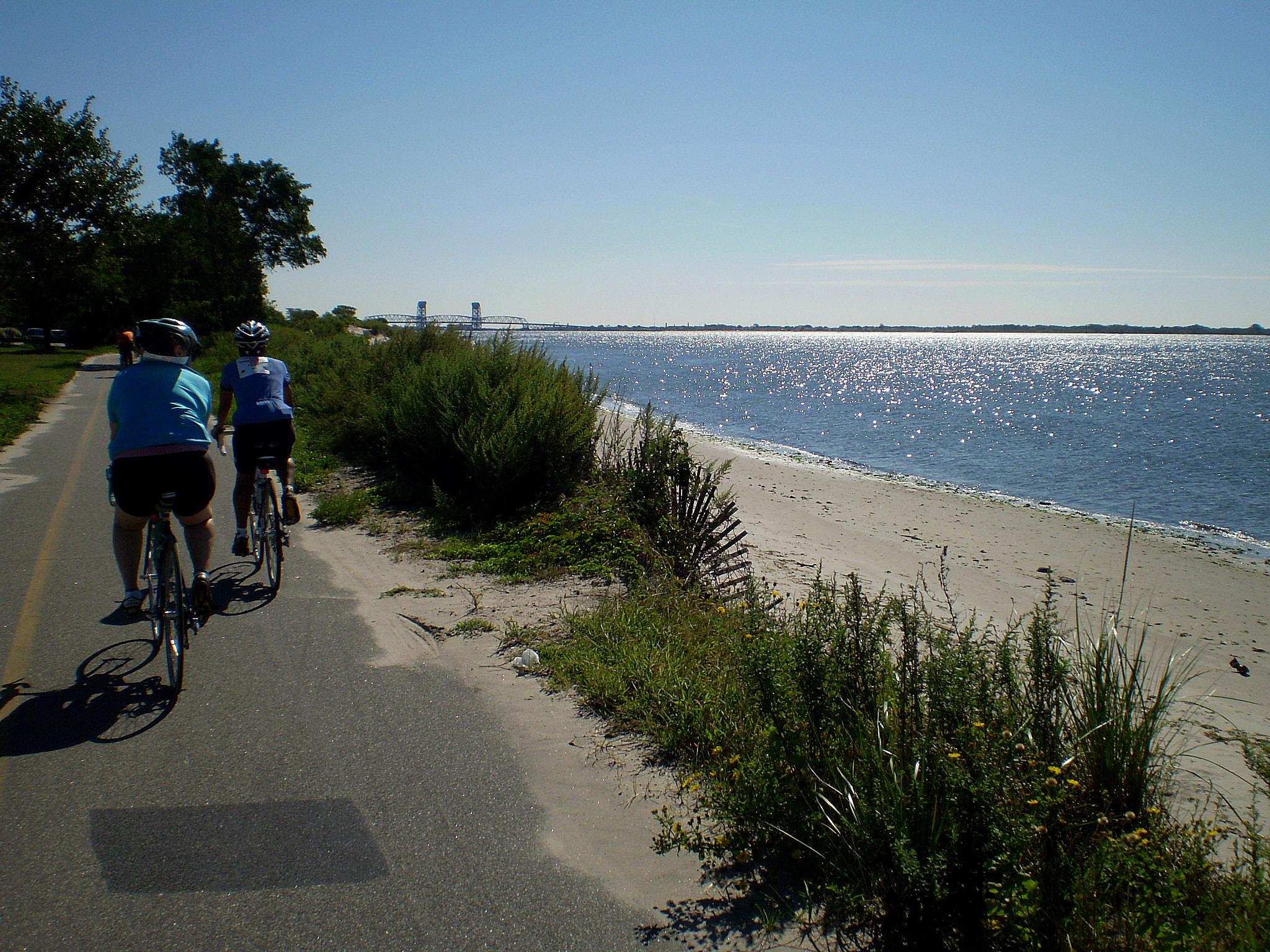 Sandee - Canarsie Beach