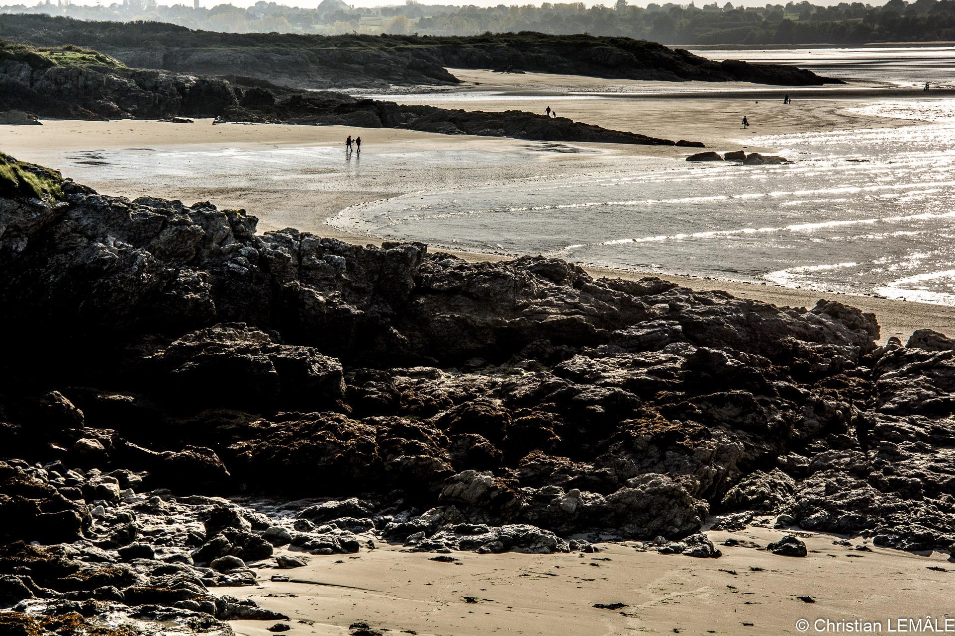 Sandee Plage Des Briantais Photo