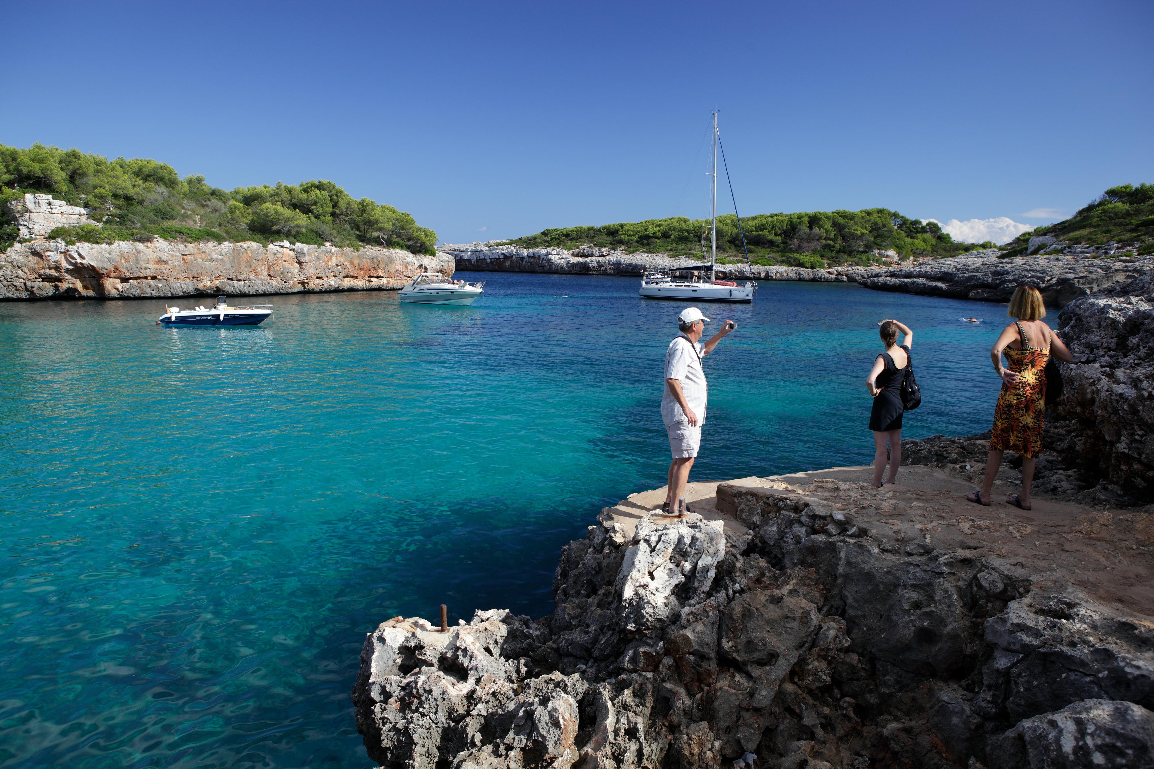 Sandee - Cala Sa Nau