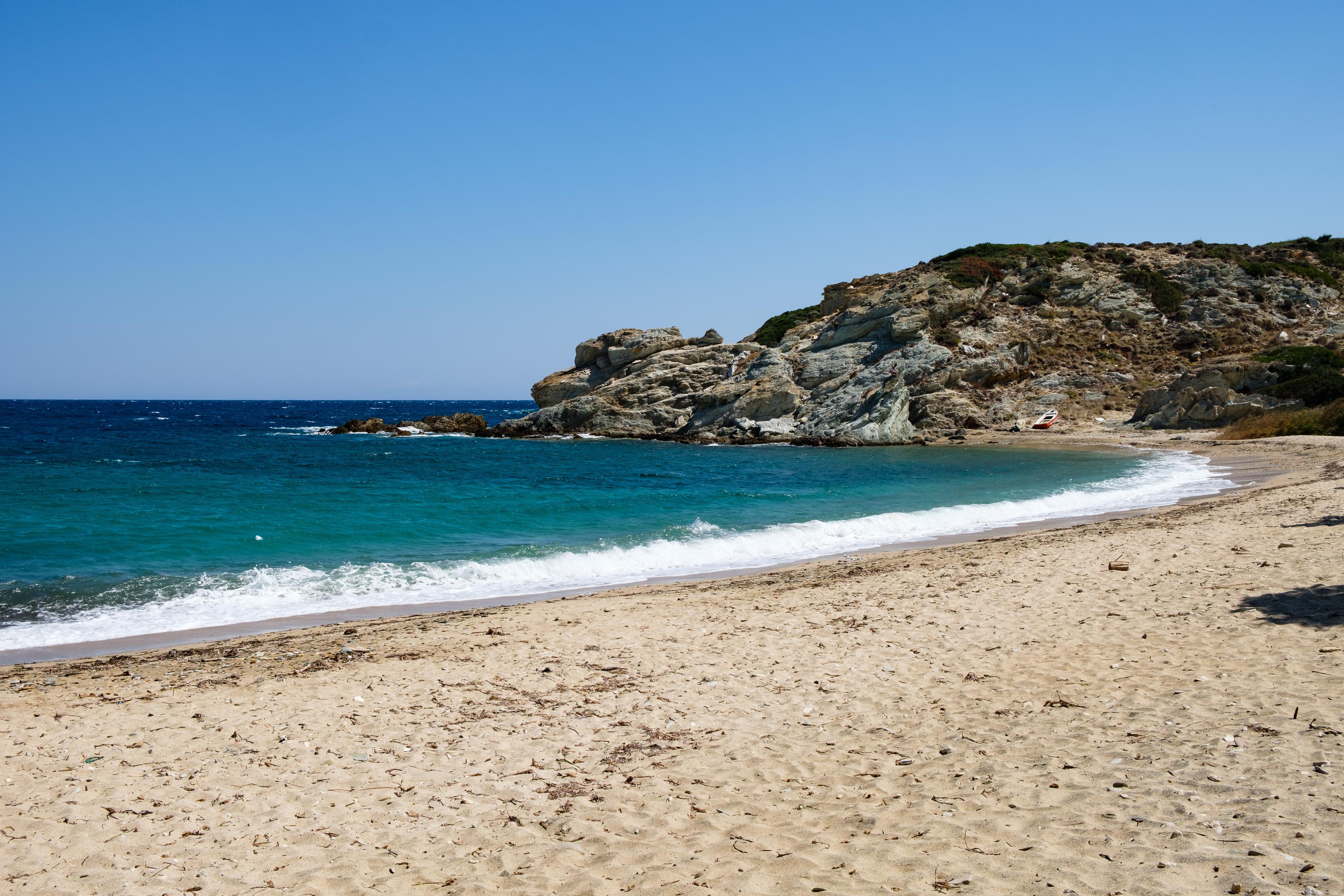 Sandee Agioi Apostoloi Beach Photo