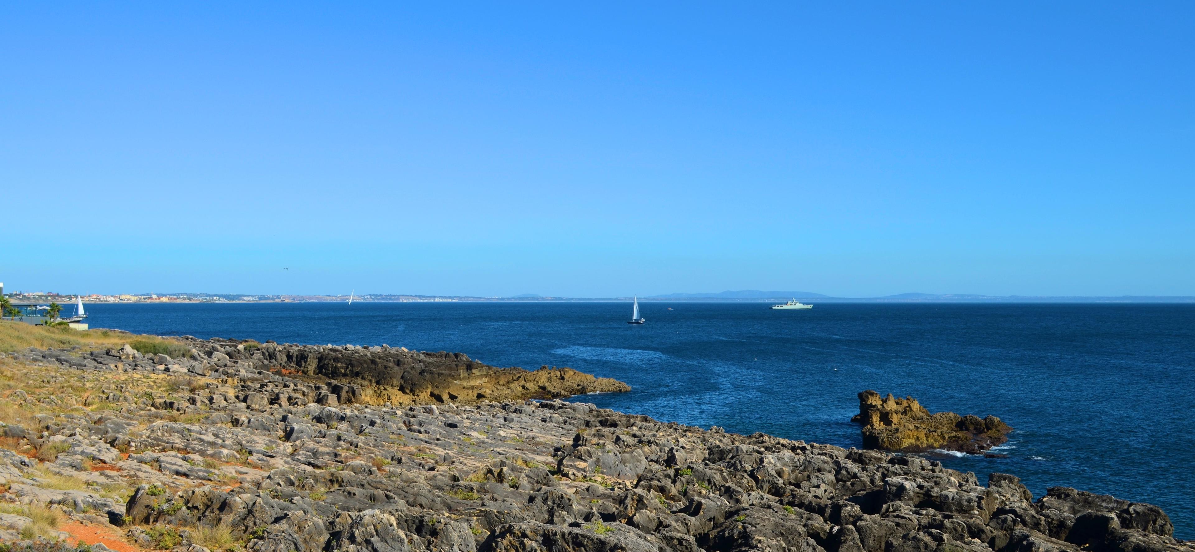 Sandee - Cascais Beach