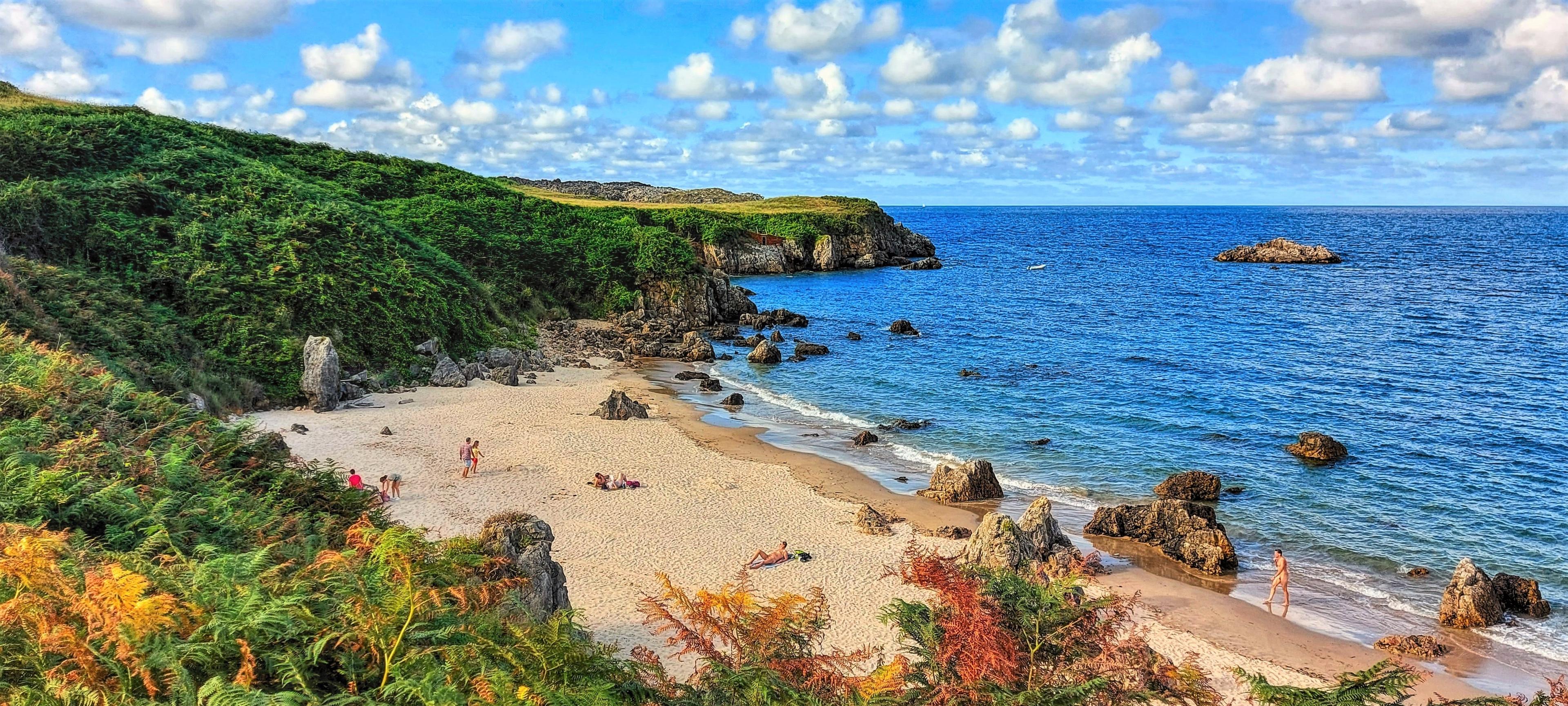 Sandee - Playa de Toranda