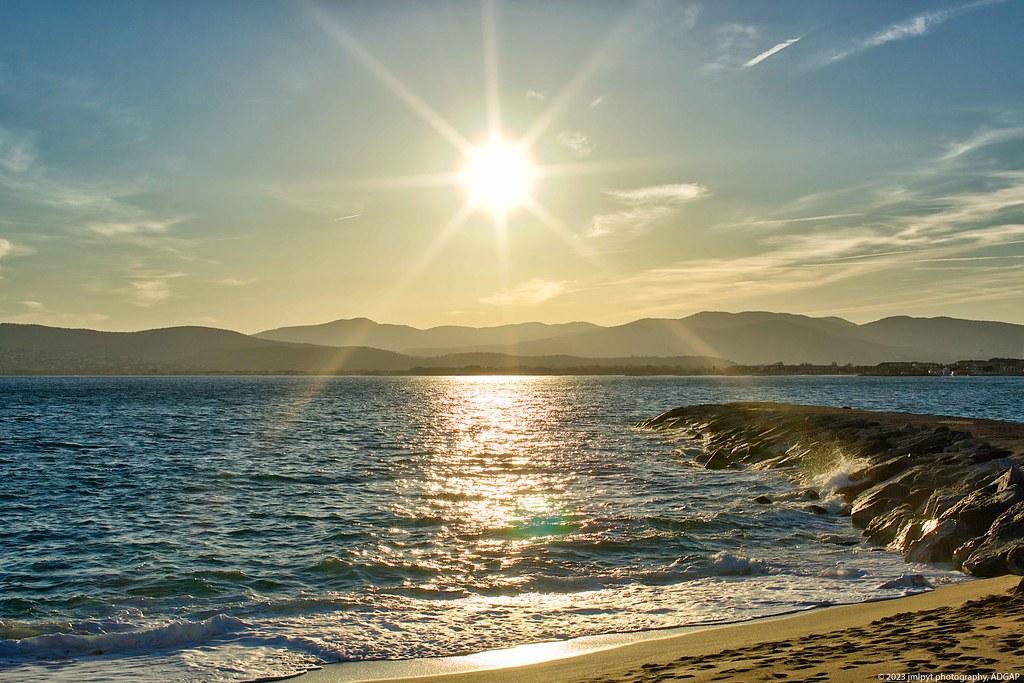 Sandee Plage De Super Sud Photo