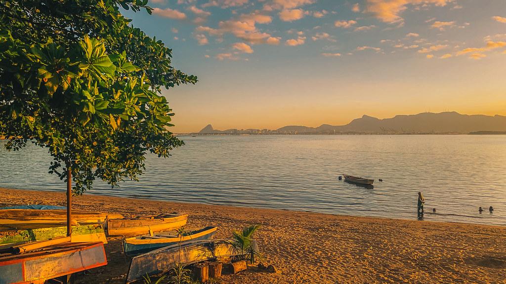 Sandee - Praia Da Bicas