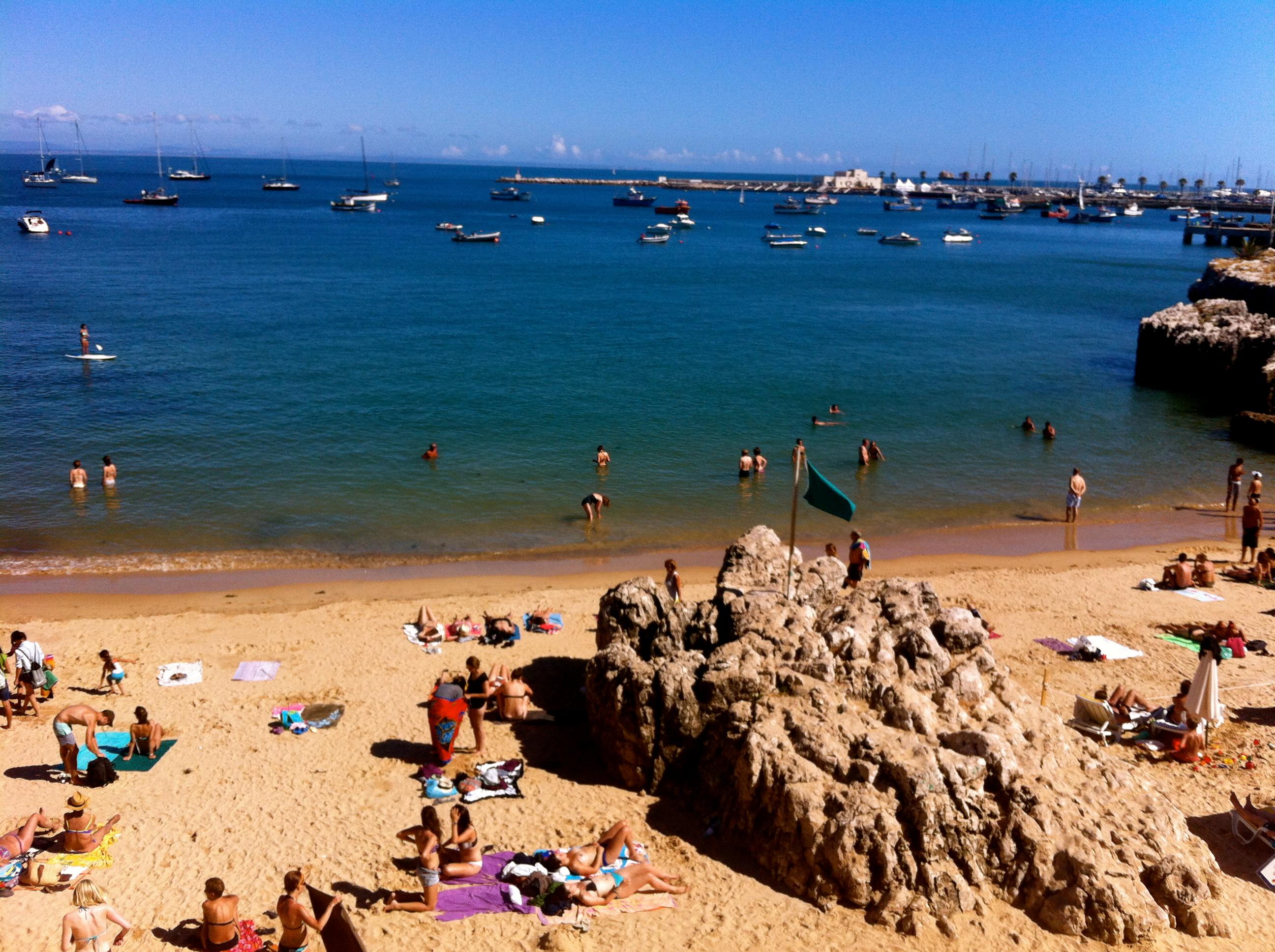 Sandee - Cascais Beach