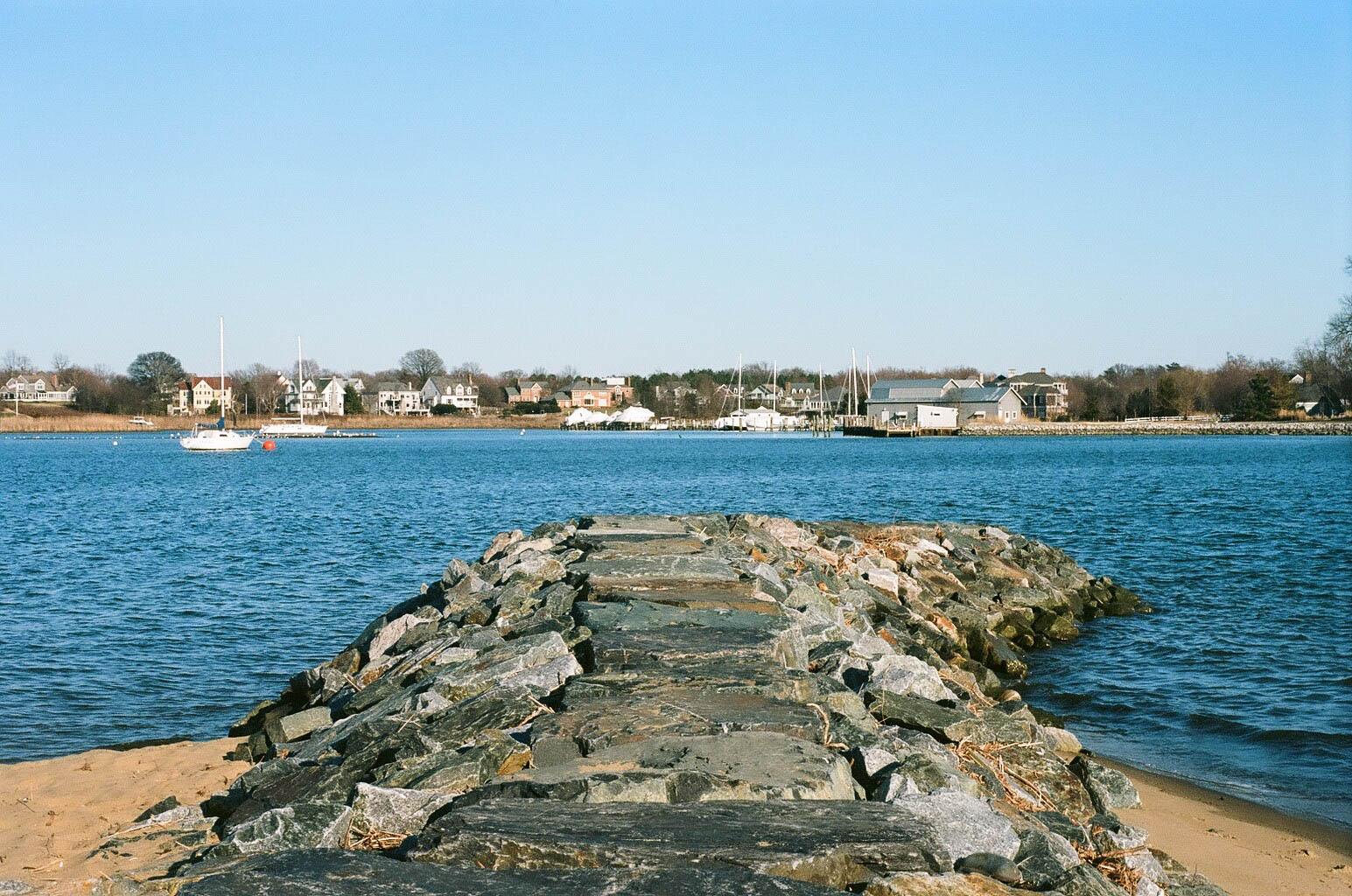 Sandee - HomePage / Hillsmere Shores
