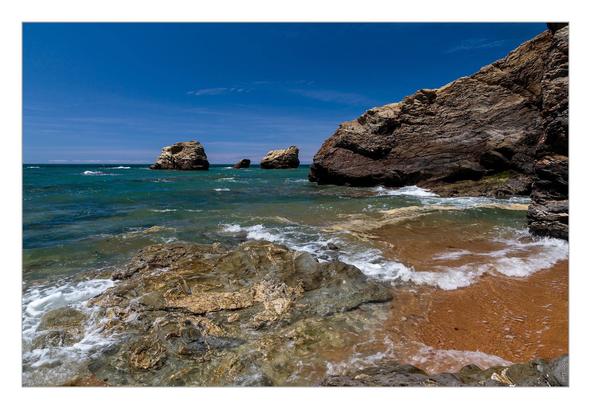 Sandee Saint Gilles Beach