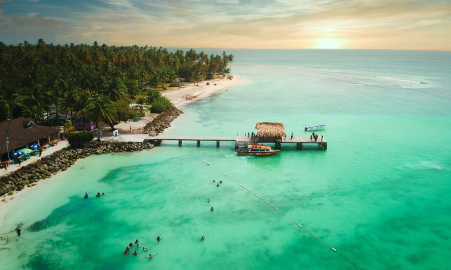 Sandee - Blog / Nudism Laws in Trinidad and Tobago: A Comprehensive Overview
