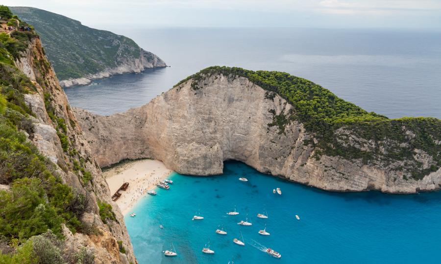 Sandee - Blog / Exploring the Crystal Waters: Discover the 10 World's Bluest Beaches