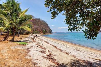 Sandee - Playa Naranjo