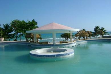 Sandee Coby Beach Resort Photo