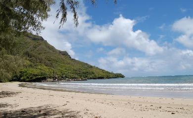 Sandee Kahana Bay Beach Park Photo
