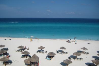 Sandee Cocos Beach Club Cancun Photo