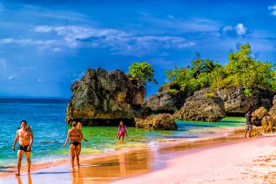 Sandee Suluban Beach Photo