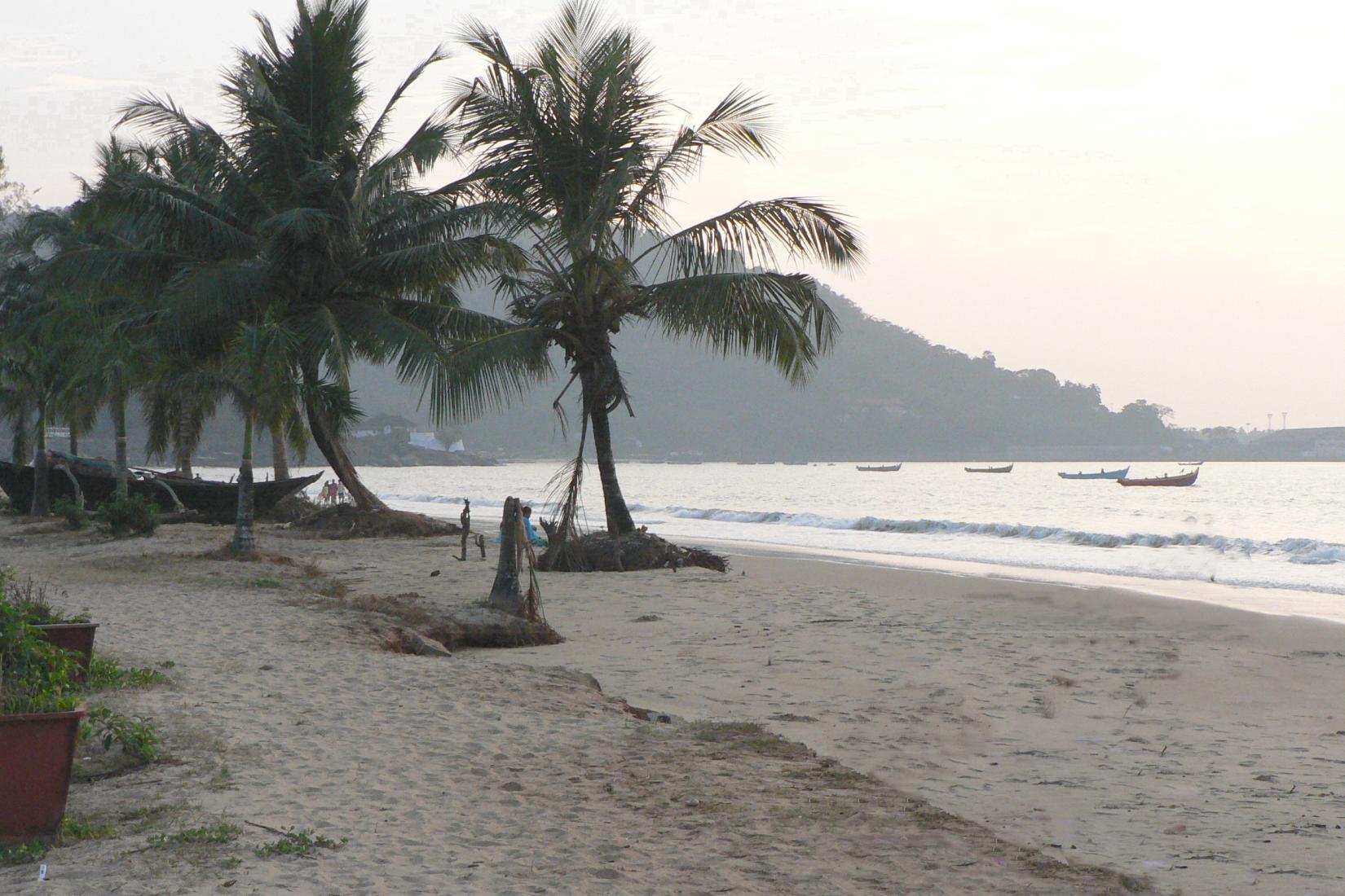 Sandee - Karwar Beach