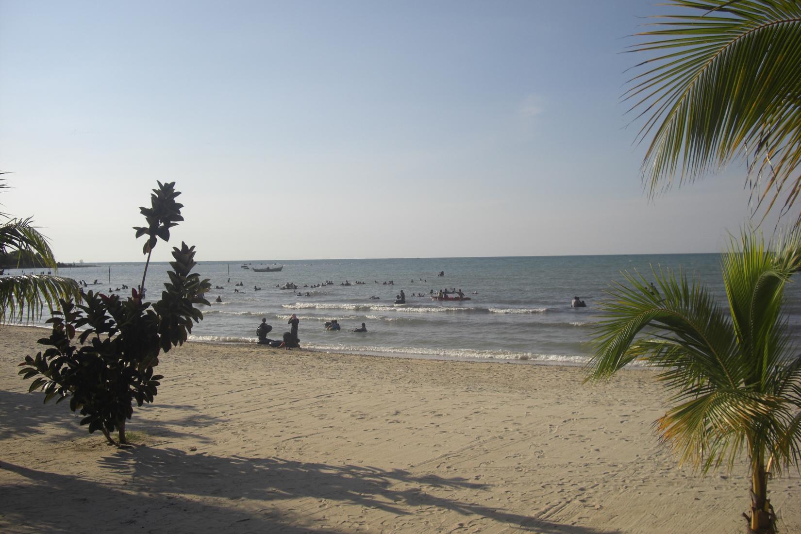 Sandee - Bandengan Beach