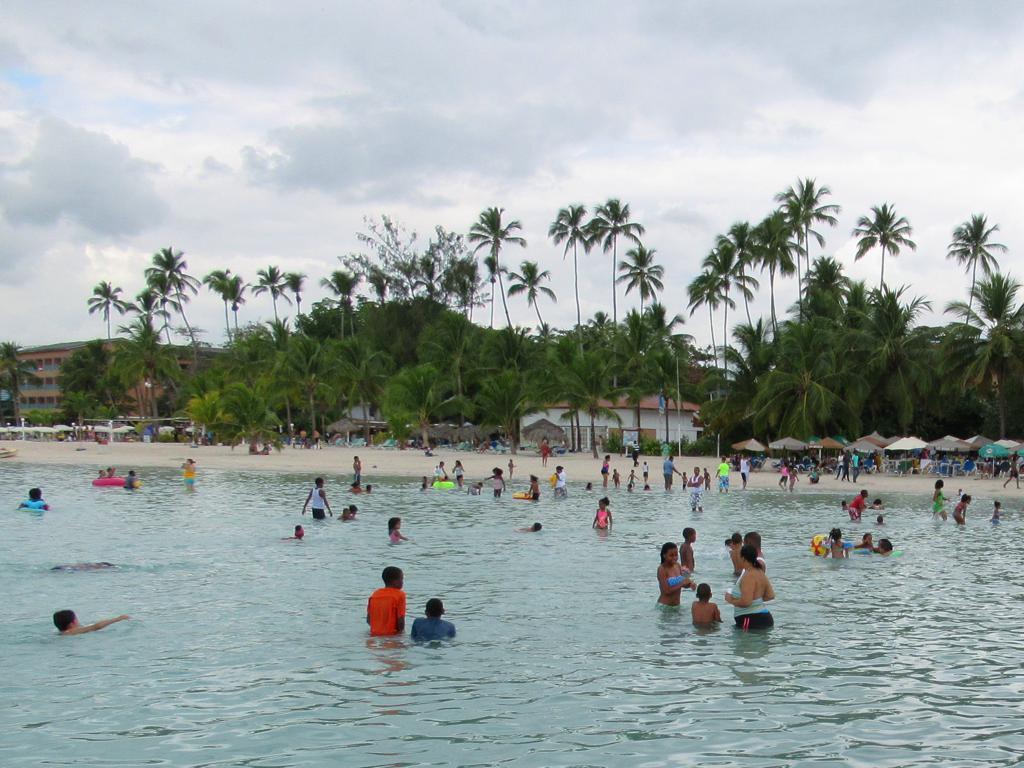 Sandee - Playa De Boca Chica