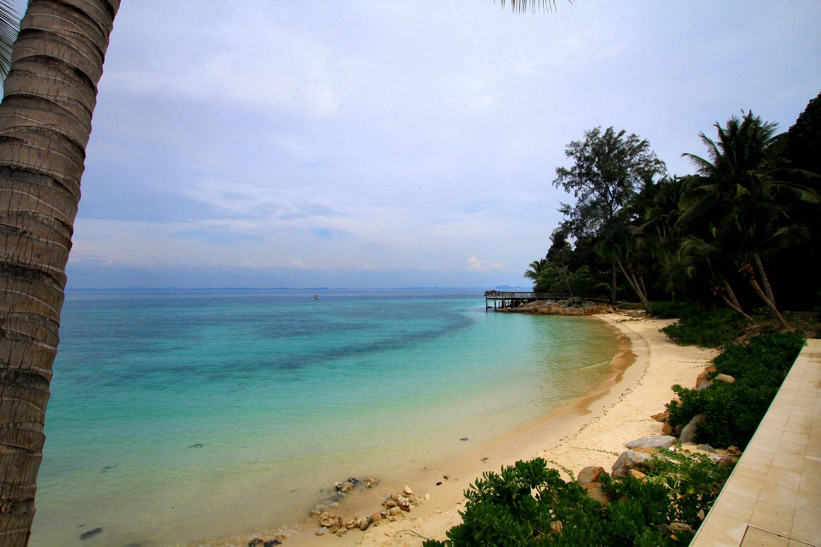 Sandee - Batu Batu Resort